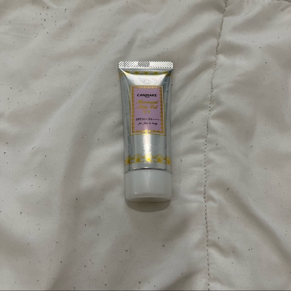 canmake sunscreen - Picture 1 of 2